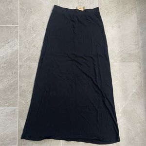 • american eagle maxi skirt •